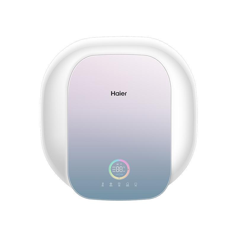 Cool gradient water heater panel